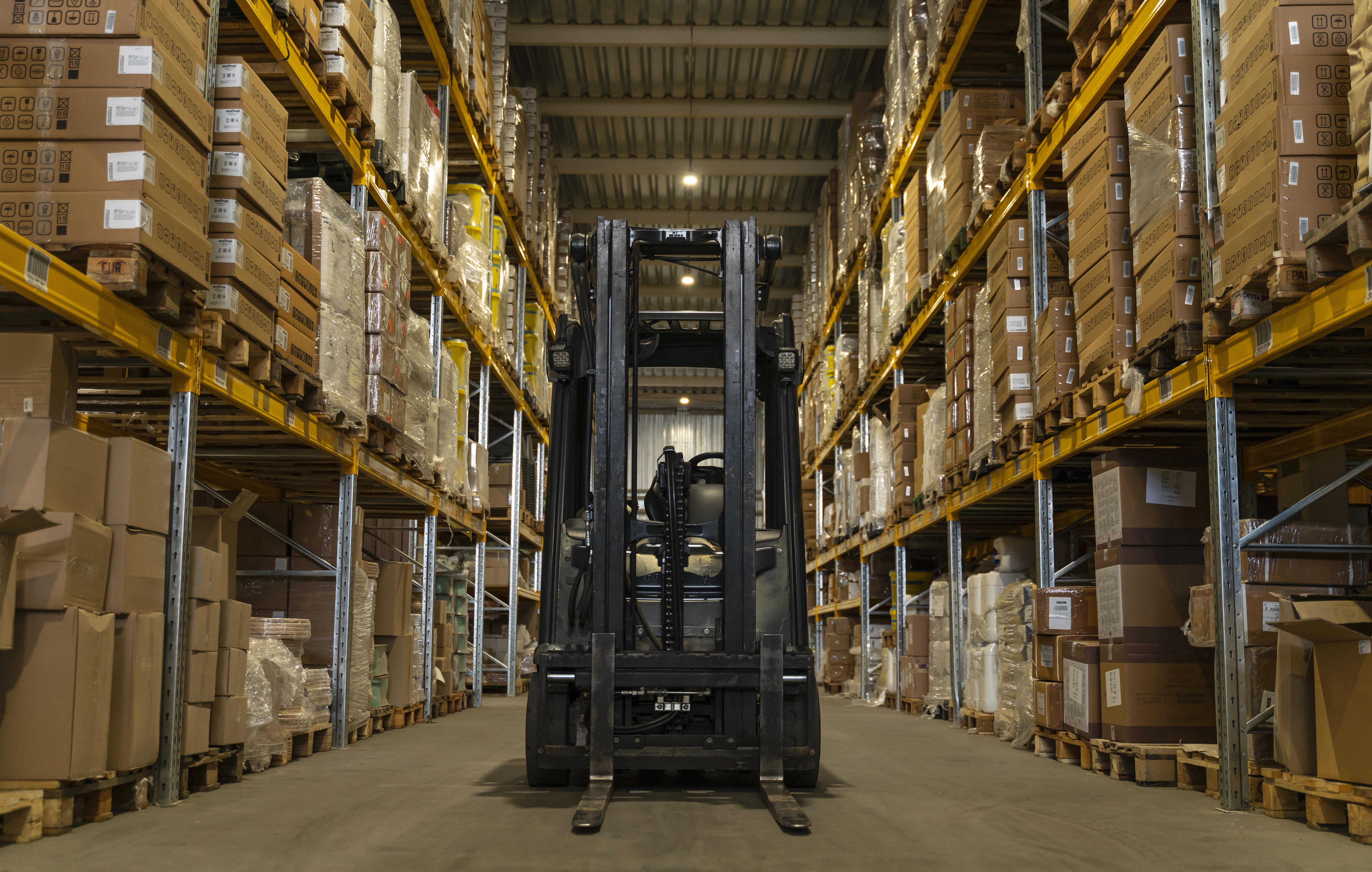 Logistics & Warehousing